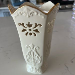 Vintage Lenox Langtry Vase